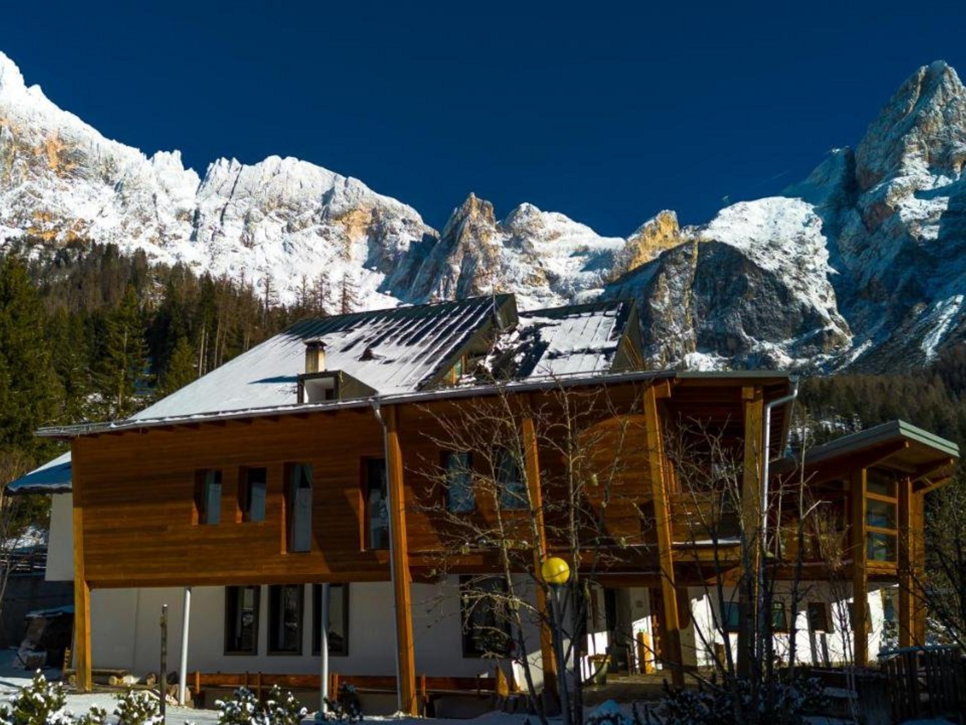 La maestosità delle Dolomiti a Primiero San Martino di Castrozza